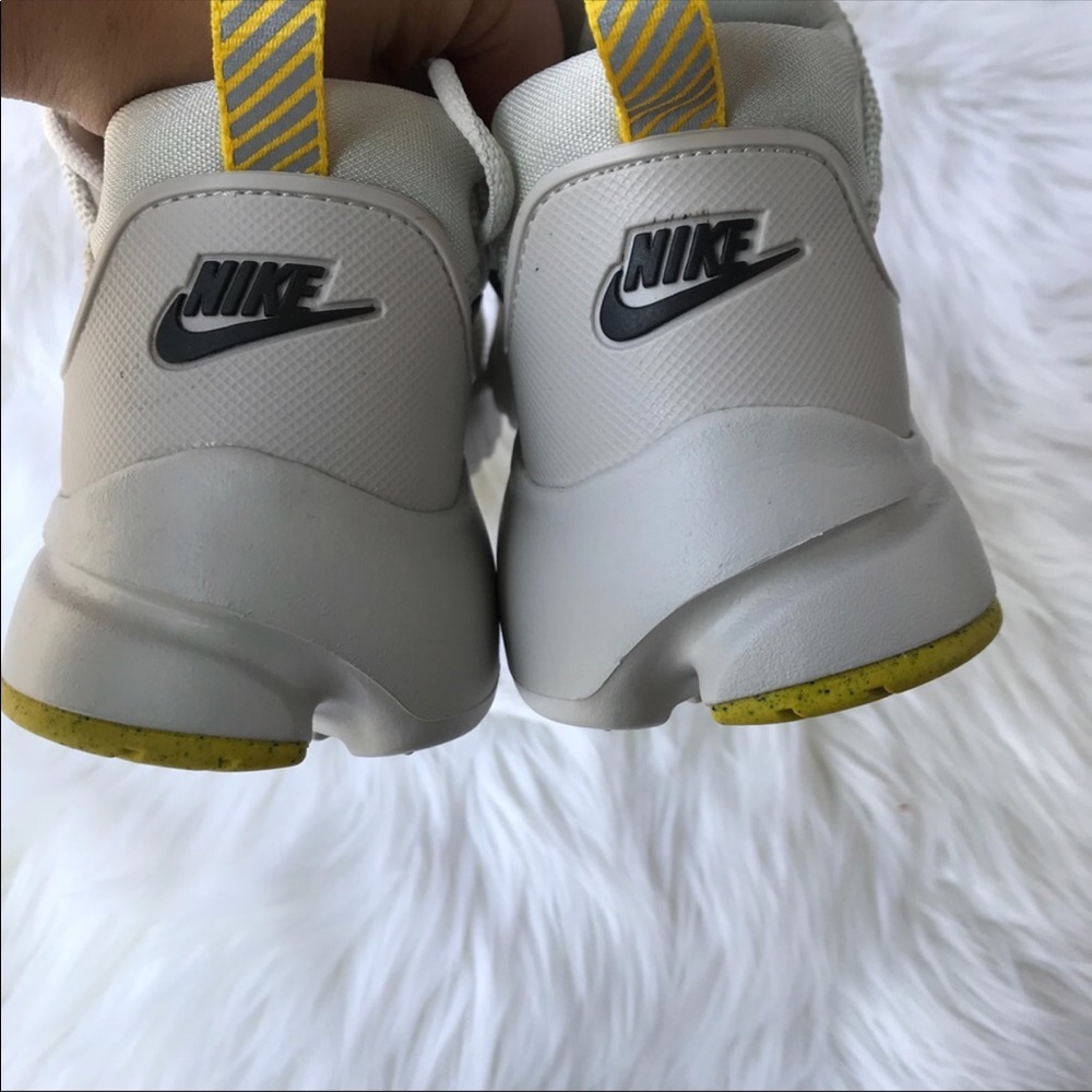 Nike presto fly womens size 7.5 youth size 6 - Picture 5 of 8